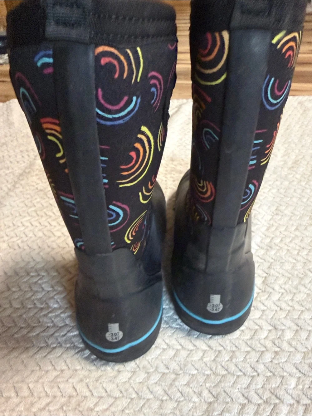 Bogs Black Kids Neoprene Boots with Multicolor Swirl Accents
